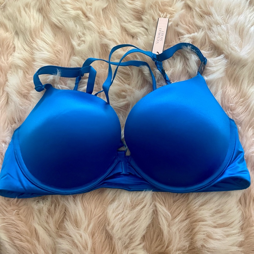 Victoria's Secret Racerback Push up Bra
36 C